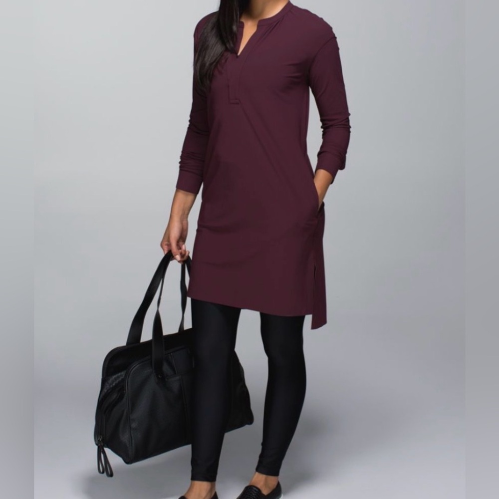 Lululemon Effortless Dress
Bordeaux Drama size 8